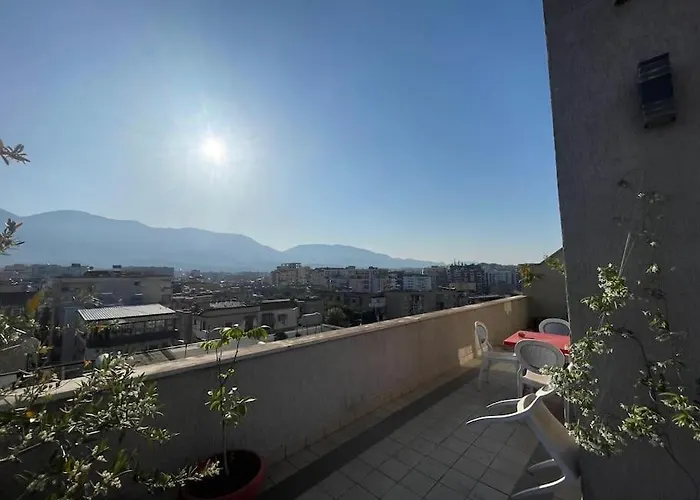 Corner Terrace Tiran