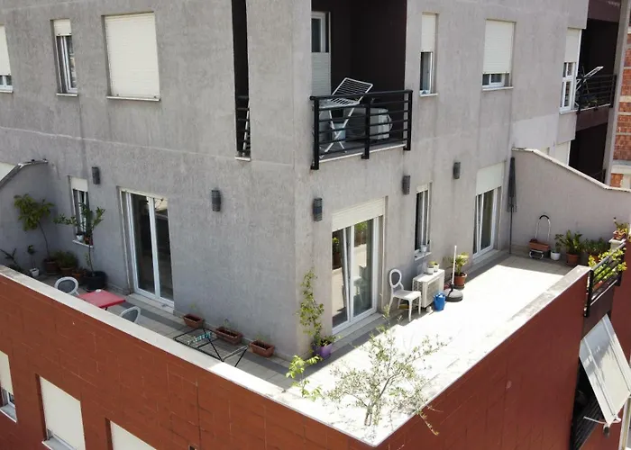 Daire Corner Terrace Tiran