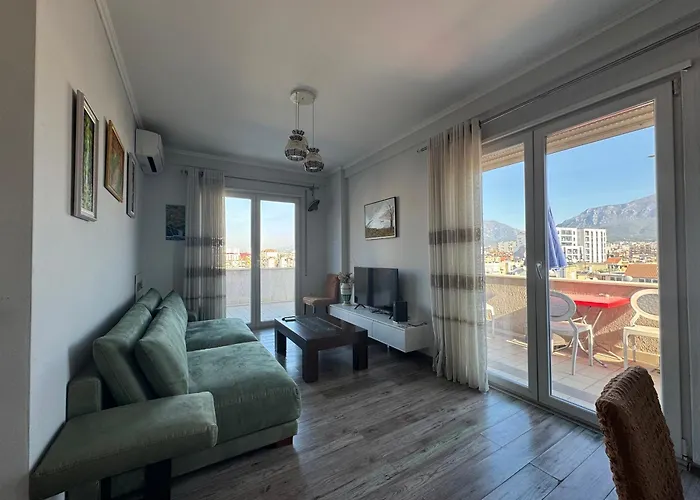 Corner Terrace Tiran